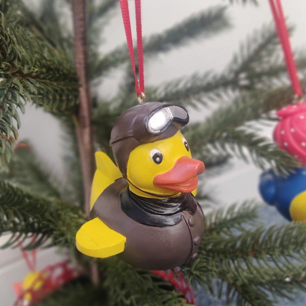Duckoration - Pilot